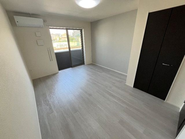 居室・リビング　色合いは異なる場合があります(イメージ)色合いは異なる場合が