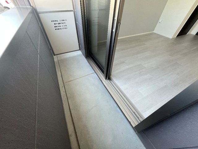 バルコニー　色合いは異なる場合があります(イメージ)色合いは異なる場合が