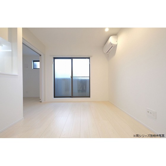 バルコニー　同シリーズ別物件写真