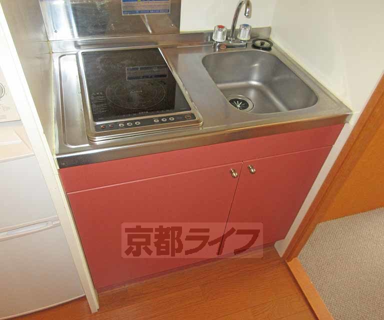 レオパレスフォーティウィンクスのキッチン写真