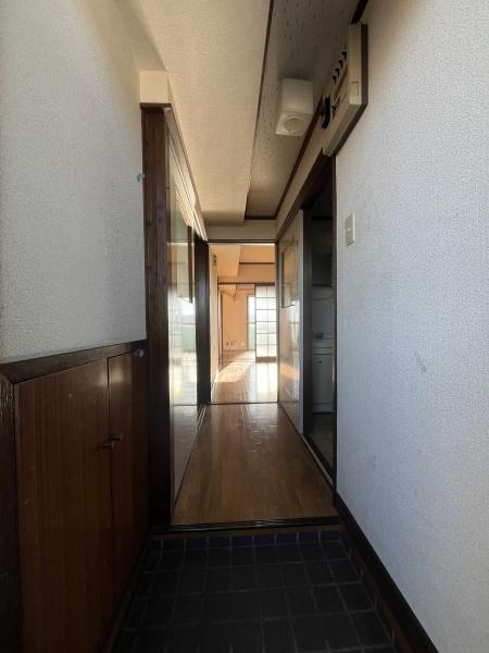 玄関　シューズボックスあり！