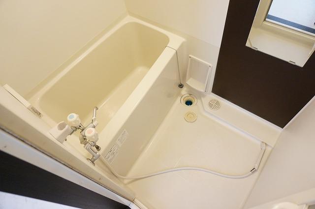 バス・シャワールーム　浴室