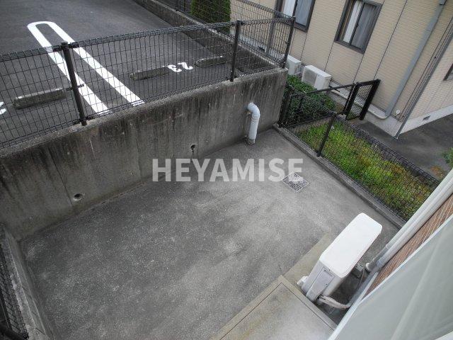 庭　※室内画像は別号室のもの