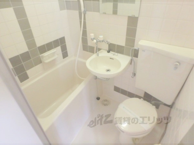 バス・シャワールーム　ユニットバス