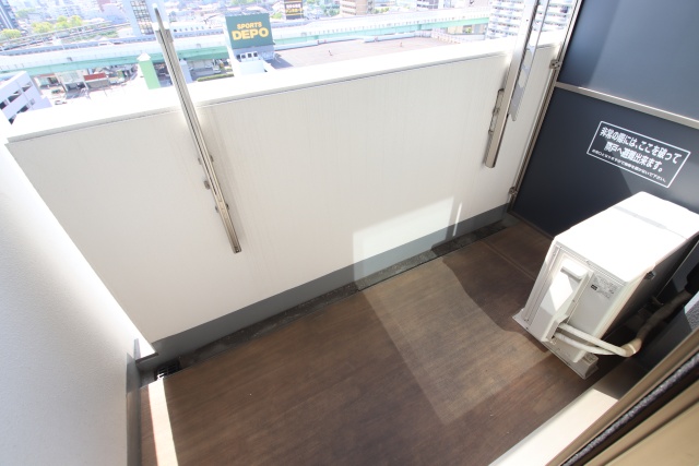 バルコニー　※別室の参考写真の為、現況優先です。