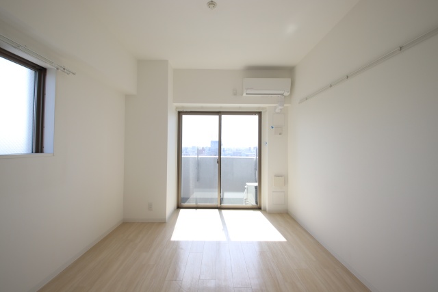 居室・リビング　※別室の参考写真の為、現況優先です。