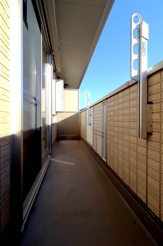 バルコニー　図面と現状に相違がある場合には現状を優先