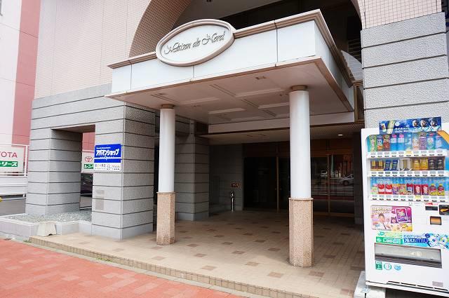 エントランス　エントランス