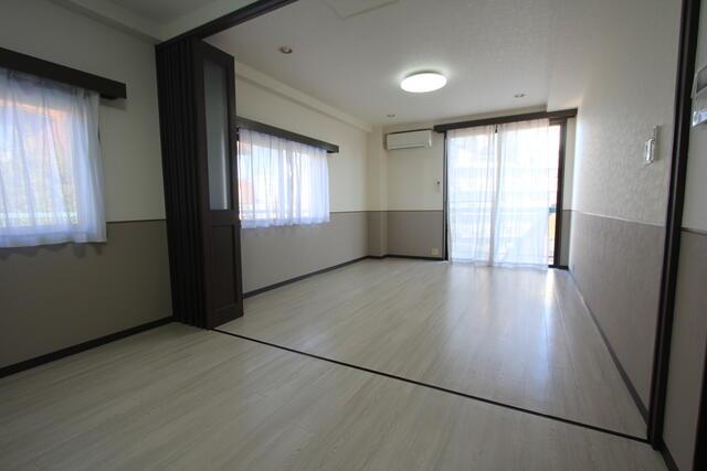 居室・リビング　?