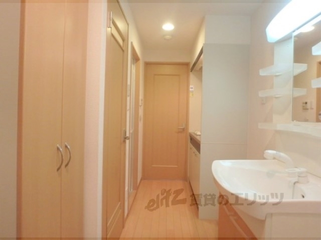 その他部屋・スペース　廊下