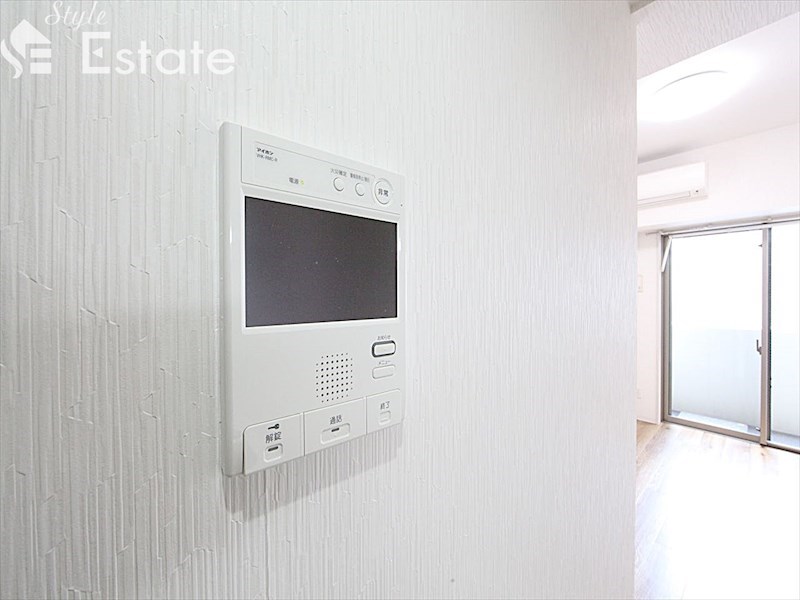 セキュリティ　モニター付きインターホン