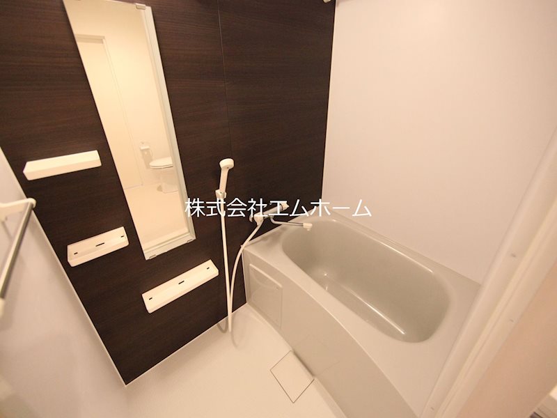 バス・シャワールーム　浴室暖房乾燥機　24時間換気機能付バスルーム