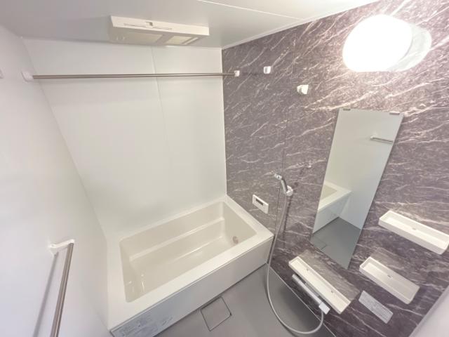 バス・シャワールーム　ユニットバス（イメージ）