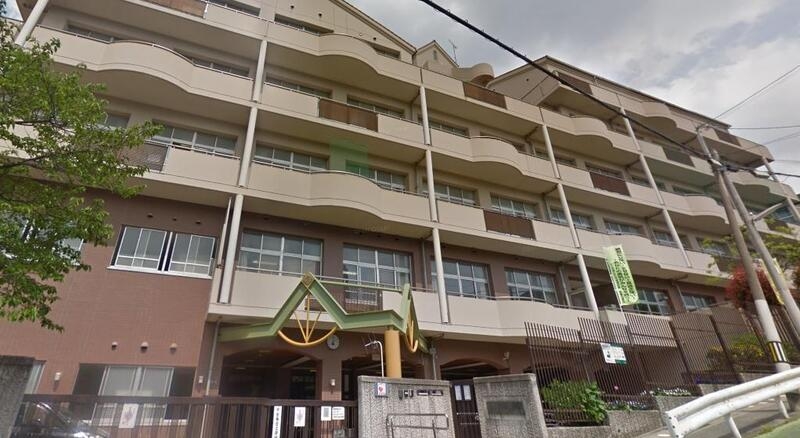 小学校　神戸市立名倉小学校（小学校）まで330m