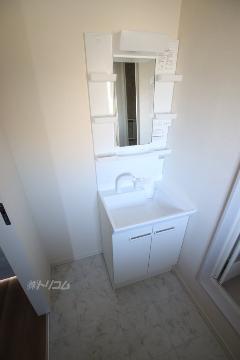 洗面設備　洗髪洗面化粧台