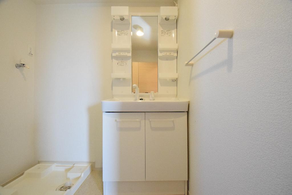 洗面設備　洗髪洗面化粧台