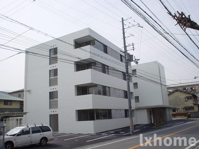 エントランス　ゆとりのあるエントランスです