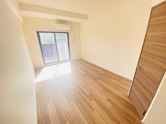 居室・リビング　※別部屋の写真です