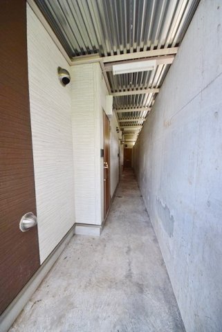 エントランス　管理の行き届いたエントランスです♪