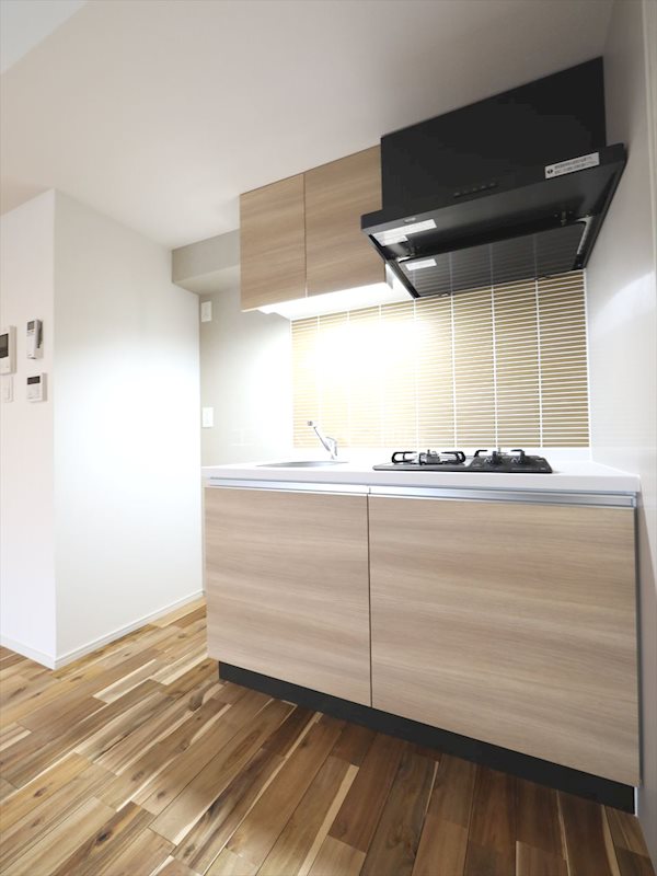 キッチン　システムキッチン（ガス2口コンロ付）