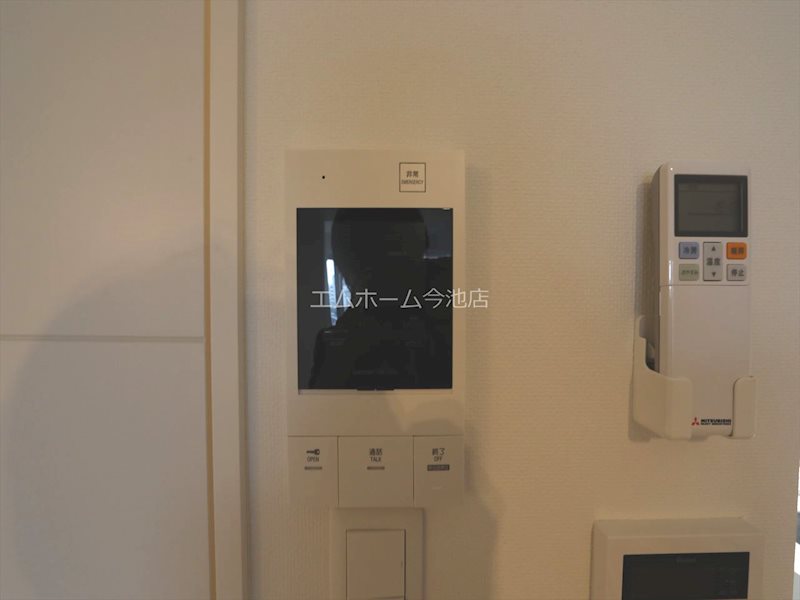 セキュリティ　TVモニター付インターホン