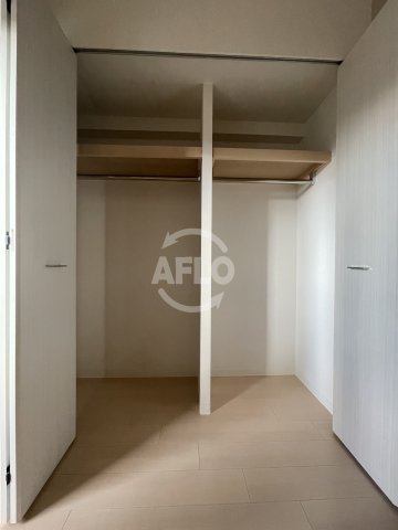 収納　AFFLUENCE難波　クローゼット