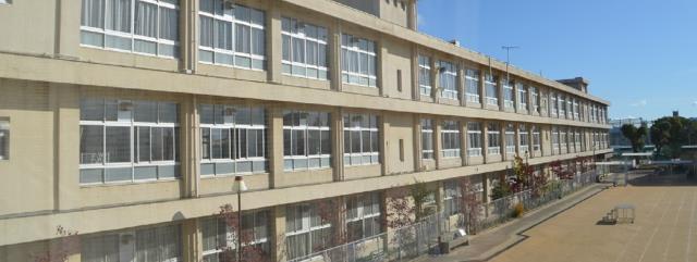 小学校　姫路市立城北小学校（小学校）まで400m