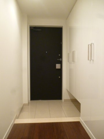 玄関　明るい玄関です