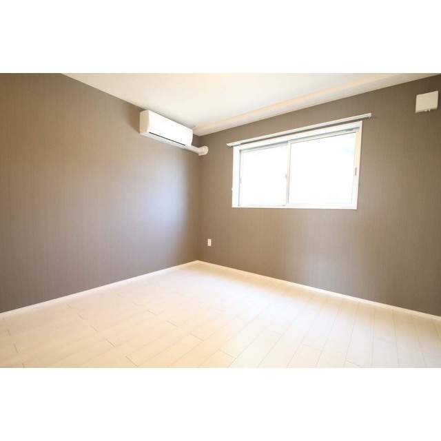 その他設備　エアコン２台付き