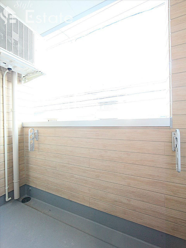 バルコニー　バルコニー