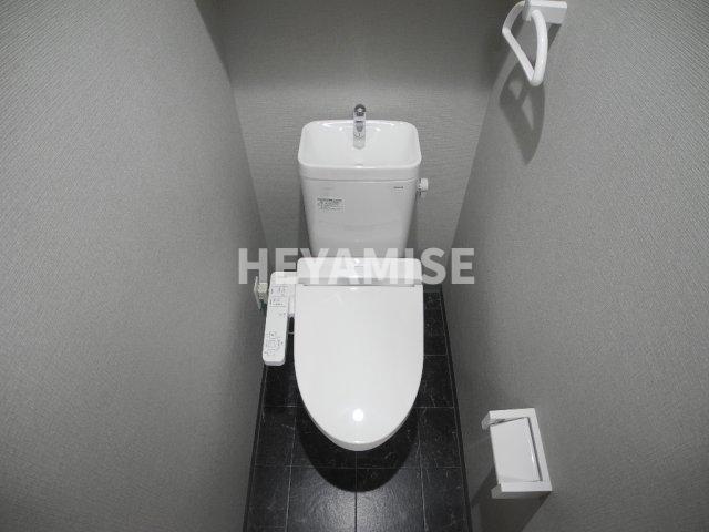 トイレ　※同間取りの別の階のモデルルームの画像です※現況を優先します