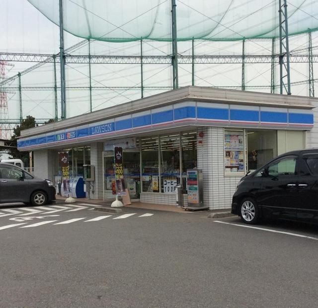 コンビニ　ローソン（コンビニ）まで189m