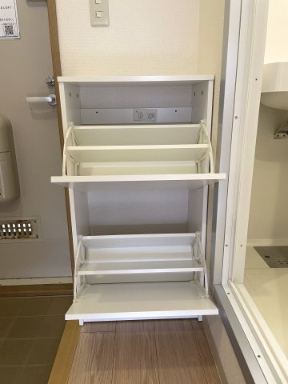 収納　シューズBOXです