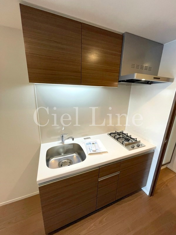 キッチン　※同物件内別部屋のイメージです。実際のお部屋とは色合いなどが