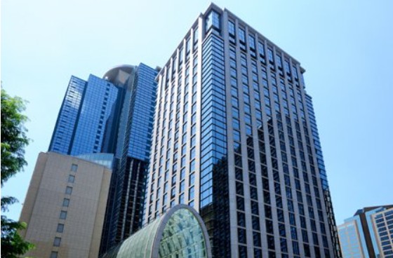 ショッピングセンター　新宿オークシティ（ショッピングセンター）まで399m