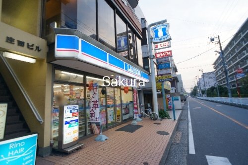 コンビニ　ローソン（コンビニ）まで131m