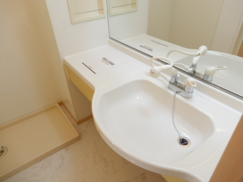 洗面設備　図面と現状に相違がある場合には現状を優先