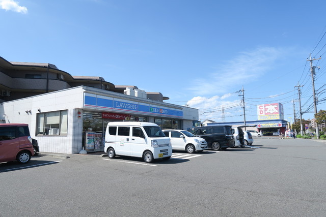 コンビニ　ローソン　めじろ台グリーンヒル通店（コンビニ）まで350m