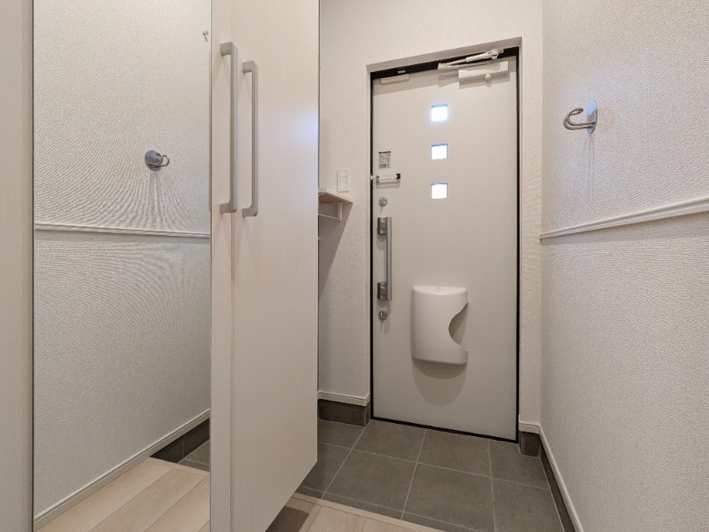 玄関　図面と現状に相違がある場合には現状を優先