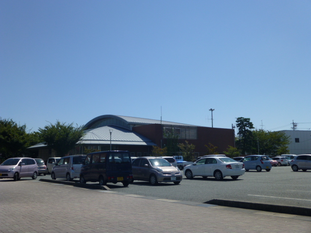 図書館　磐田市立福田図書館（図書館）まで242m