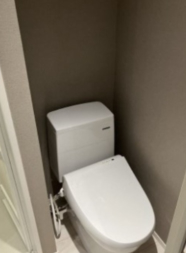 トイレ　別部屋参照