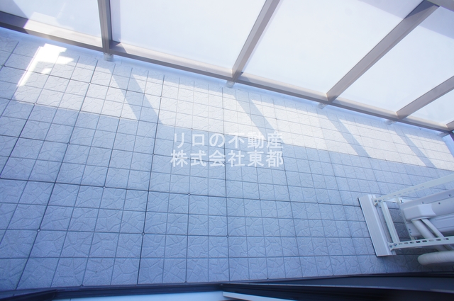 バルコニー　バルコニー付！お天気のいい日は洗濯物も気持ちよく干せますね！