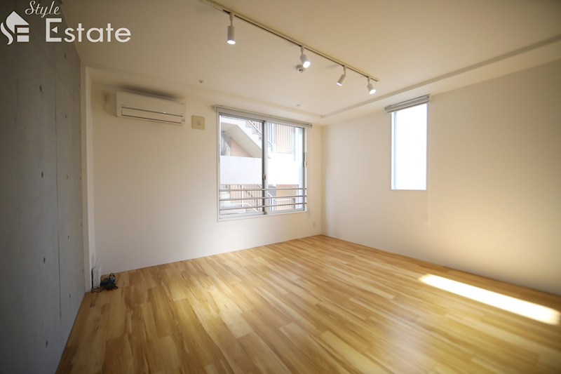 居室・リビング　内装