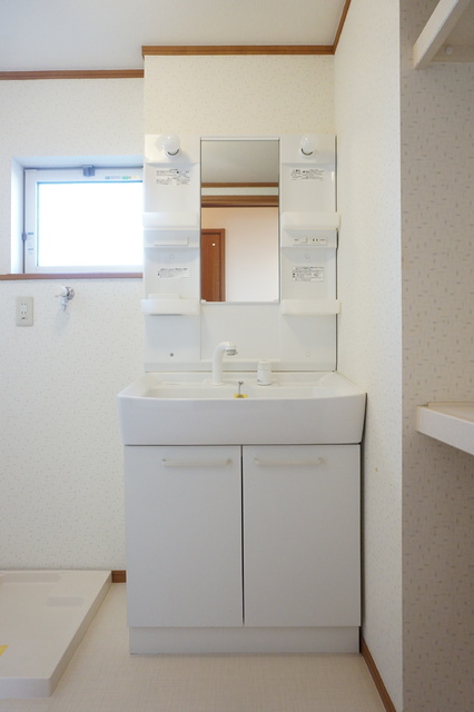 洗面設備　洗髪洗面化粧台