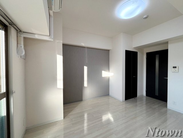 その他　ゆったり過ごせる居間です