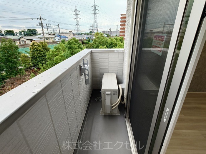 バルコニー　南向きです