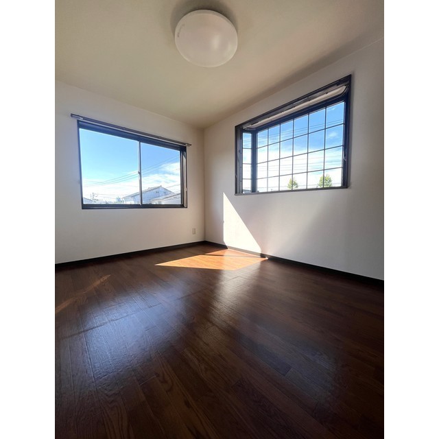 居室・リビング　洋室