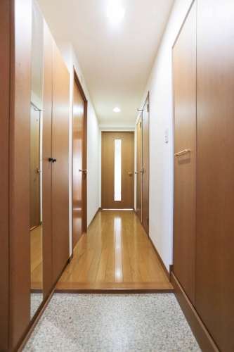 玄関　※参考写真　現状優先です。