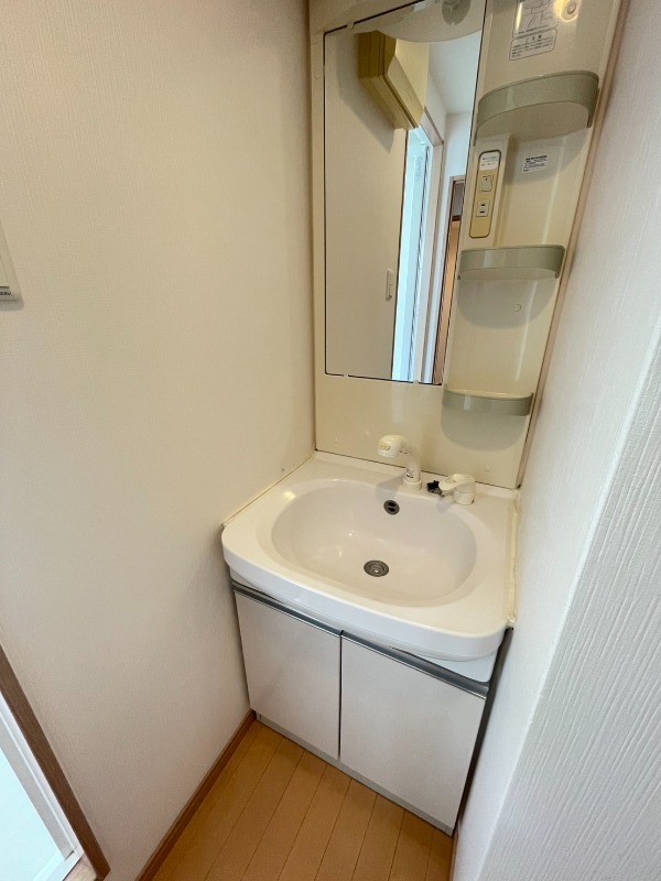 洗面設備　シャンプードレッサー