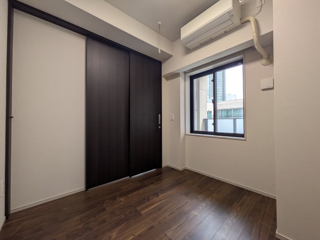 その他部屋・スペース　エアコン付きの寝室